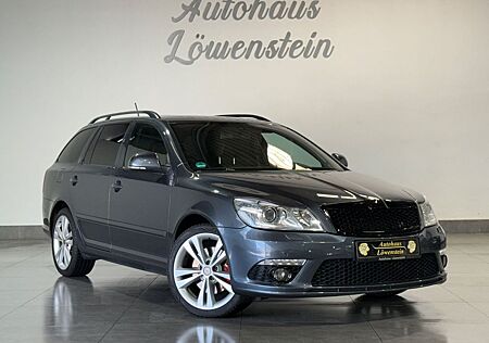 Skoda Octavia Combi RS*NAVI*PDC*SHZ*TEMP*BT
