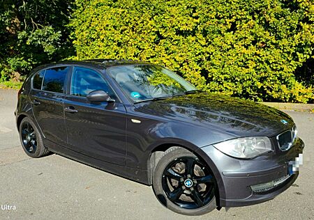 BMW 118i -