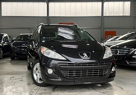 Peugeot 207 SW Forever Panorama-Dach Teilleder SHZ