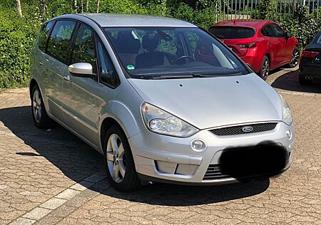 Ford S-Max 2,0 7-Sitzer Memory Sitze Tempomat