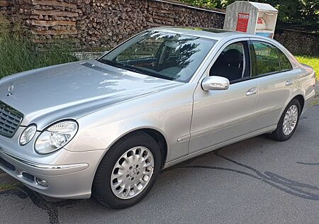Mercedes-Benz E 280 CDI 1. Hand wenig Kilometer Automatik