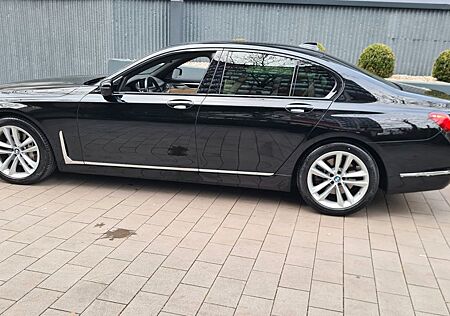 BMW 730 d,EGSG,DriveASSIST;HarmanKa,Softclose,HUD