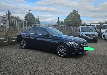 Mercedes-Benz C 220 d 4MATIC Autom. -