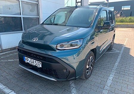 Toyota Pro Ace Proace City Verso L1 5-türig Team D 1,5L D-4D