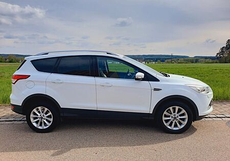 Ford Kuga 2,0 TDCi 2x4 110kW Titanium Titanium