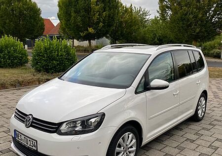 VW Touran Volkswagen 2.0 TDI 125 kW DSG Highline Highline