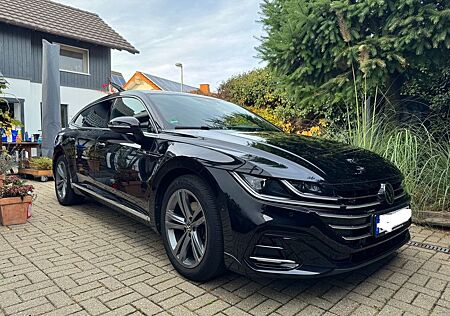 VW Arteon Volkswagen 2.0 TDI SCR 147kW DSG R-Line S.B. R-Line