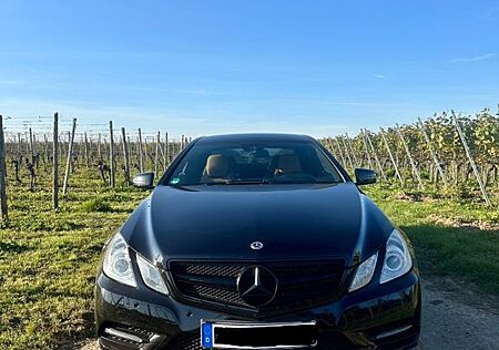 Mercedes-Benz E 350 cdi Coupe Amg line