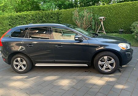 Volvo XC 60 XC60 Summum AWD,Vollausstattung