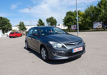 Hyundai i30 FIFA WM Edition 1,6L CRDI 1HAND