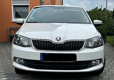 Skoda Fabia Škoda