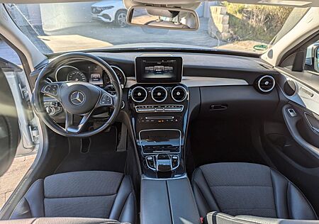 Mercedes-Benz C 220 d