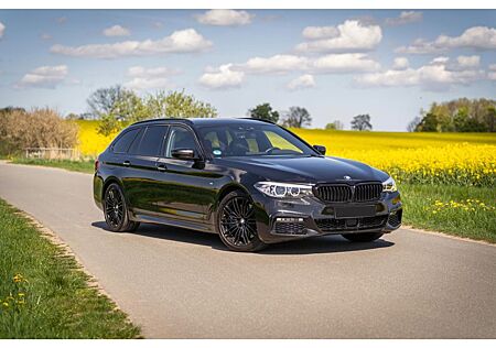 BMW 540i xDrive Touring A - M Sport, Navi, ACC, HUD