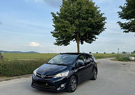 Toyota Verso 2.0l D-4D 5-Sitzer - *Klima/ *Kamera/*Navi
