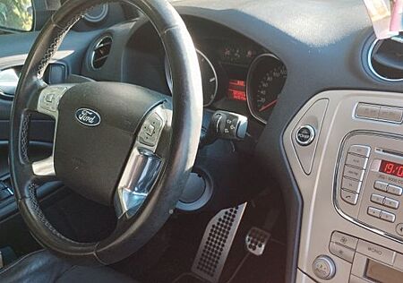 Ford Mondeo 2,0 Sport Turnier Sport