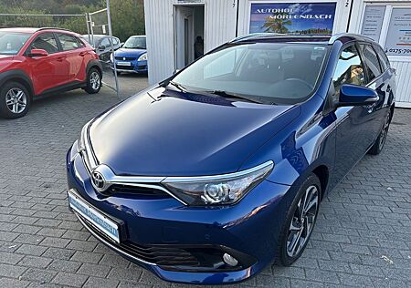 Toyota Auris Touring Sports Design Edition