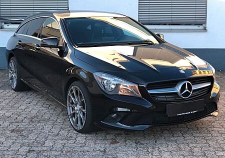 Mercedes-Benz CLA 220 Shooting Brake CLA 220 d Urban Shooting Brake * Kamera / Navi *
