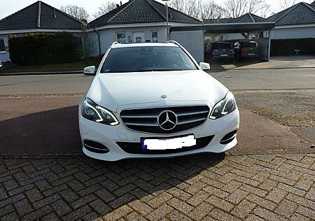 Mercedes-Benz E 350 BlueTEC T AVANTGARDE AVANTGARDE