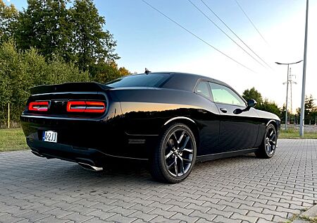 Dodge Challenger 5.7 HEMI 2424KM! BLACK TOP