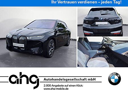 BMW iX xDrive40 Edition Sport Panorama Sky Lounge La