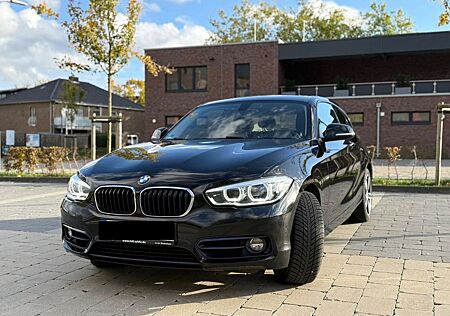 BMW 120i Sport Line Automatik | Scheckheft | TÜV