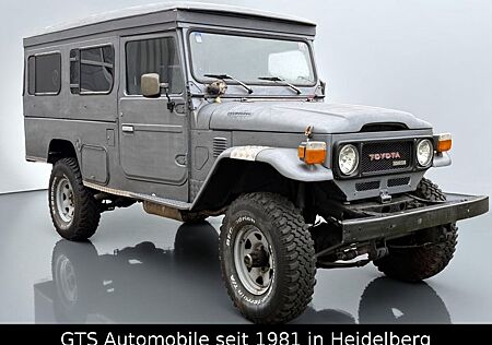 Toyota Land Cruiser BJ 45 - WOHNMOBIL - H NR - PROJEKT