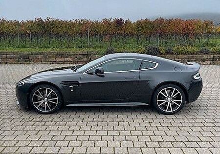 Aston Martin V8 Vantage S - Sondermodell SP10 - 40.800 Km