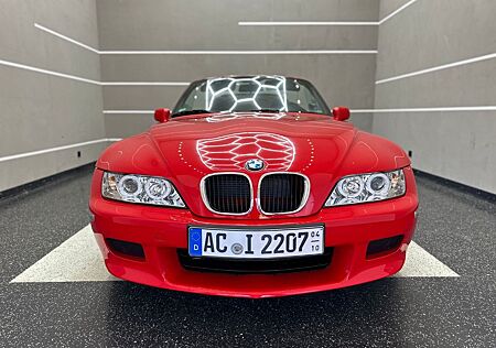 BMW Z3 Roadster 1.9i - WENIG KILOMETER
