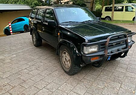 Nissan Terrano 1 Automatik 3.0 V6 Allrad TÜV