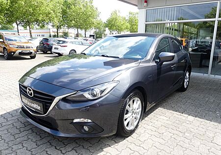 Mazda 3 Lim. Center-Line
