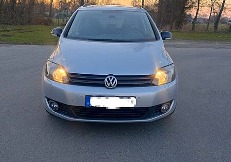 VW Golf Plus Volkswagen 1.6 TDI DSG MATCH