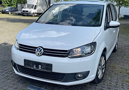 VW Touran Volkswagen 2.0 TDI DSG Highline/Panorama/Navi/SHG