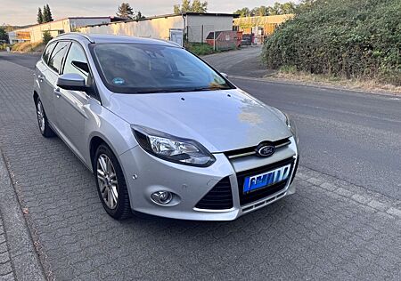 Ford Focus 2,0TDCi 120kW PowerSh. Titanium Turnie...