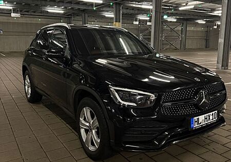 Mercedes-Benz GLC 300 de 4MATIC AMG BUR HEAD LED