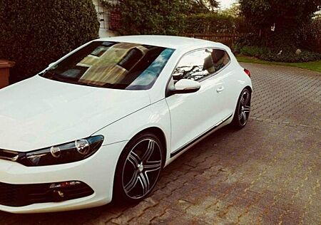 VW Scirocco Volkswagen 1.4 TSI 90kW -