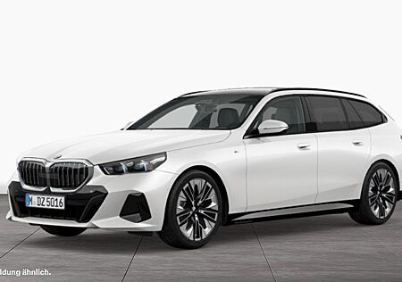BMW 520d xDrive Touring*M Sportpaket*AHK*Pano*StdHzg