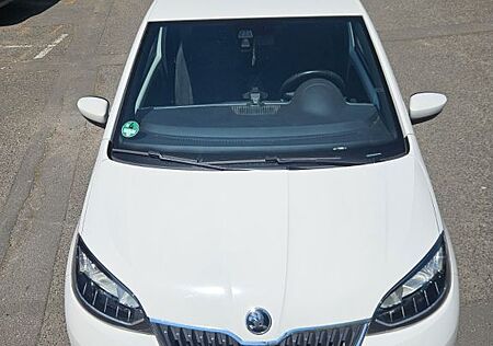Skoda Citigo Klima Sitzheizung Tempomat