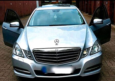 Mercedes-Benz E 300 CDI BLUEEFF. /AVANTGARDE/ 7G-TRONIC