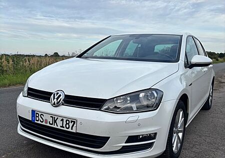 VW Golf Volkswagen 7 1.4 TSI LOUNGE STANDHEIZUNG DYNAUDIO