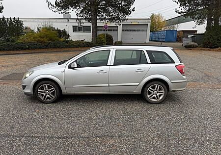 Opel Astra H 1.8 Caravan Edition