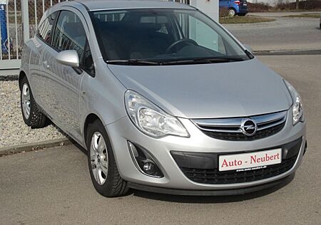 Opel Corsa D Satellite
