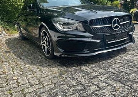Mercedes-Benz CLA 220 d 4MATIC DCT AMG Line AMG Line