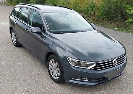 VW Passat Variant Volkswagen 2.0 TDI Trendline Variant Tre...