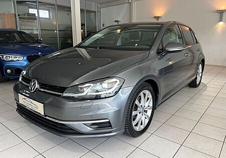 VW Golf Volkswagen 1.0 TSI Sound NAVI XENON NUR 90.000 TKM