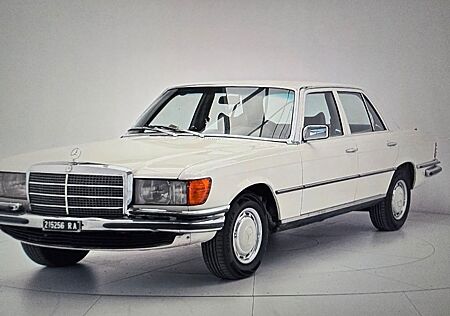 Mercedes-Benz S 280 W116