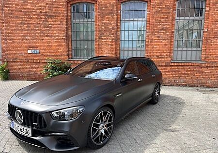 Mercedes-Benz E 63 AMG Mercedes-AMG E 63 S Final Edition 999