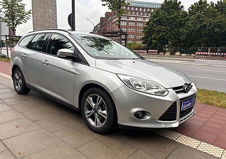 Ford Focus Turnier Sync Edition
