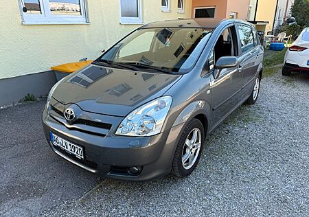 Toyota Corolla Verso 1.8-l-VVT-i Edition 7-Sitzer E...