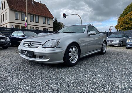 Mercedes-Benz SLK 320 V6 BOSE XENON LEDER SITZHEIZUNG