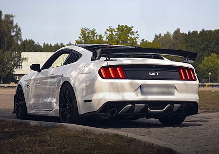 Ford Mustang 5.0 V8 GT /KW fahrwerk /JLT SPORTLUFTAN